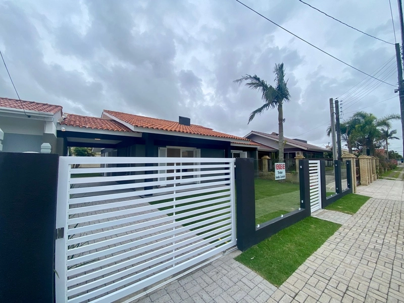 Residência Moderna no Centro – 3 Dormitórios, 2 Suítes e Amplo Pátio!: 3ª foto da galeria de imagens do imóvel