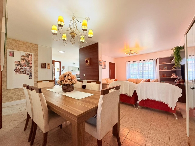 Linda Residência Pronta para Morar, em Excelente Localização!: 6ª foto da galeria de imagens do imóvel