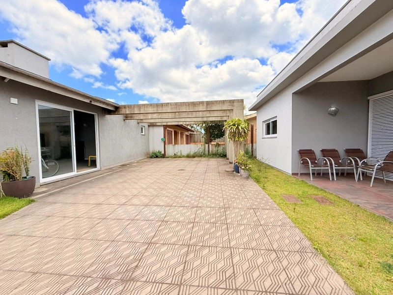 Linda Casa á Venda - Um Imóvel Espaçoso, Funcional e Bem Localizado!: 5ª foto da galeria de imagens do imóvel