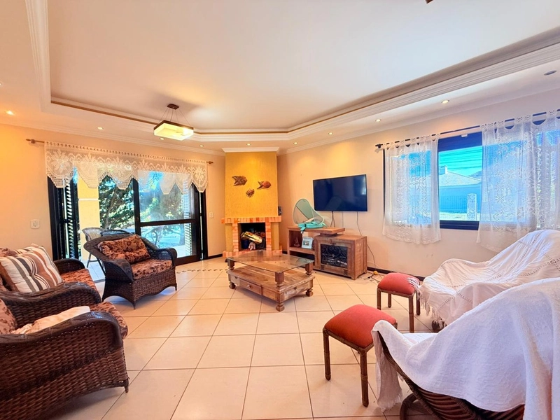 Lindo Imóvel Completo, Moderno e com Amplo Espaço Externo!: 7ª foto da galeria de imagens do imóvel