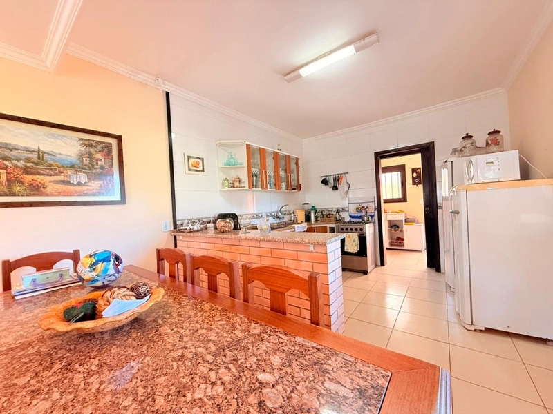 Lindo Imóvel Completo, Moderno e com Amplo Espaço Externo!: 10ª foto da galeria de imagens do imóvel