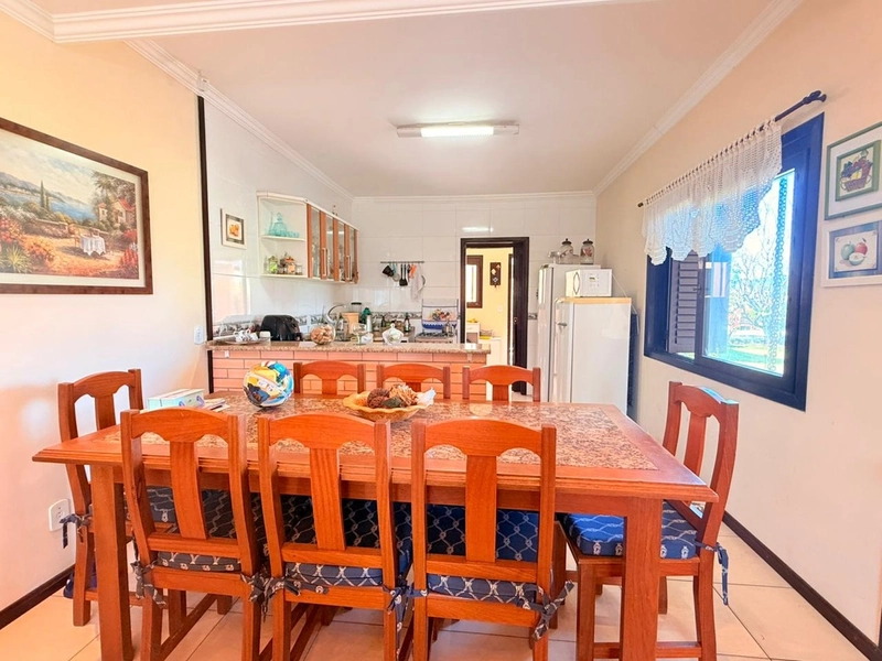 Lindo Imóvel Completo, Moderno e com Amplo Espaço Externo!: 11ª foto da galeria de imagens do imóvel