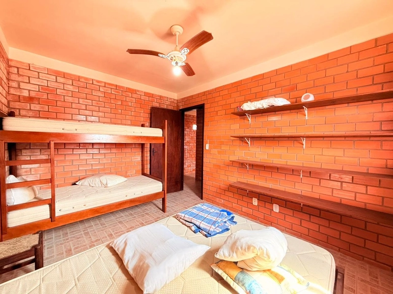 Ampla Casa em 2 Terrenos e Ótima Localização!: 14ª foto da galeria de imagens do imóvel