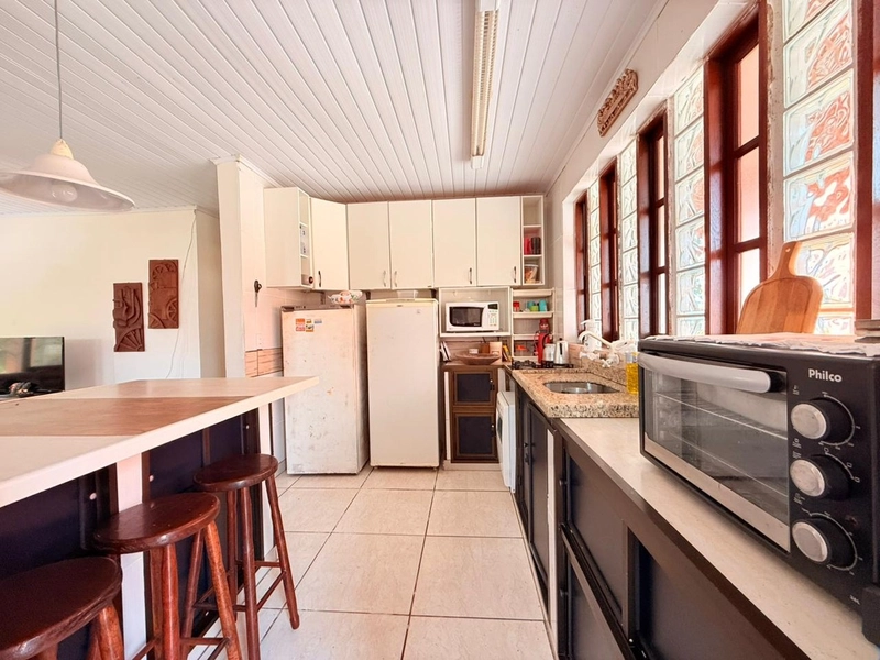 Ampla Casa em 2 Terrenos e Ótima Localização!: 6ª foto da galeria de imagens do imóvel