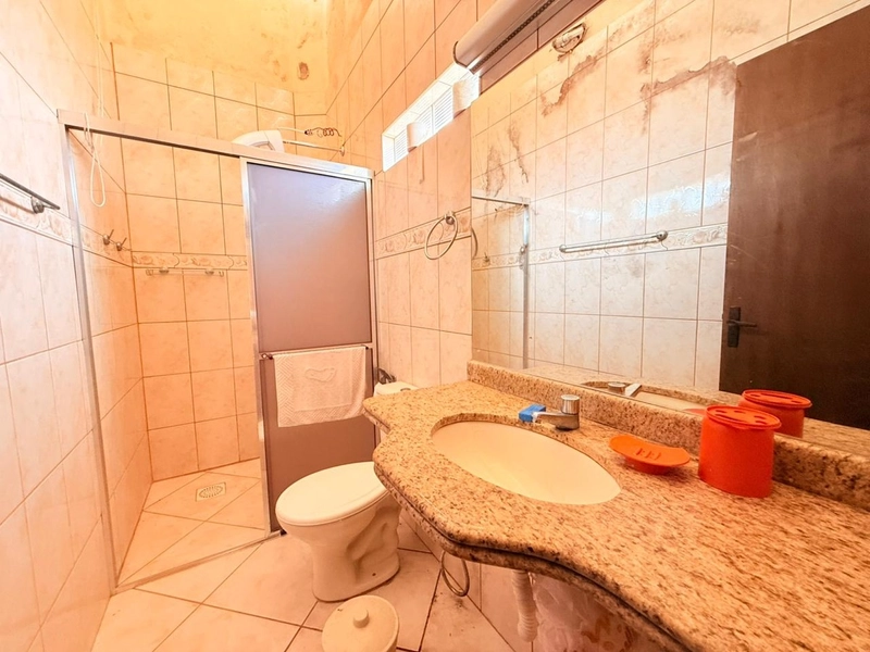 Ampla Casa em 2 Terrenos e Ótima Localização!: 13ª foto da galeria de imagens do imóvel