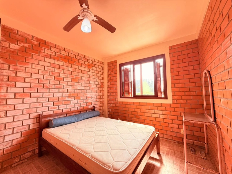 Ampla Casa em 2 Terrenos e Ótima Localização!: 11ª foto da galeria de imagens do imóvel