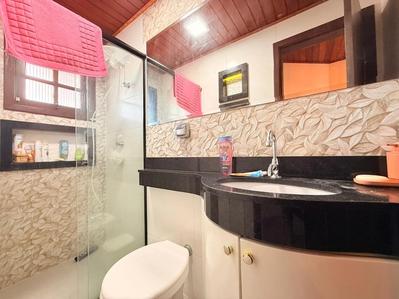 Sobrado aconchegante e muito bem localizado em Atlântida Sul!: 9ª foto da galeria de imagens do imóvel