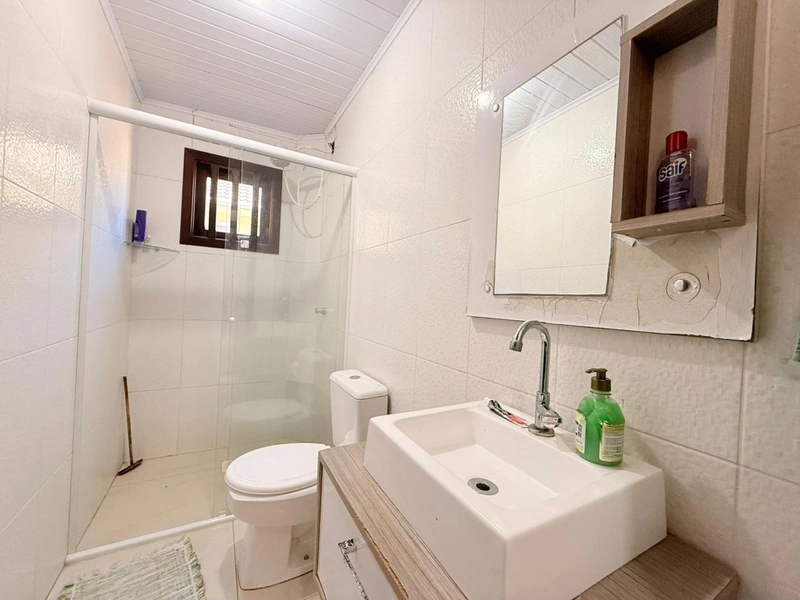 Linda Casa com Piscina, com 3 dormitórios em ótima localização!: 17ª foto da galeria de imagens do imóvel