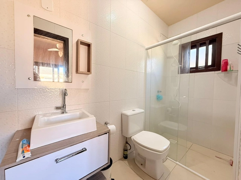 Linda Casa com Piscina, com 3 dormitórios em ótima localização!: 18ª foto da galeria de imagens do imóvel