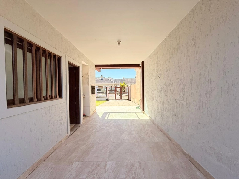 Linda Casa com Piscina, com 3 dormitórios em ótima localização!: 7ª foto da galeria de imagens do imóvel