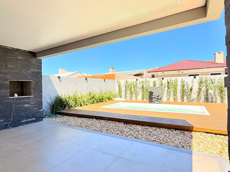 Linda Casa com Piscina, 3 Dormitórios e Ótima Localização!: 6ª foto da galeria de imagens do imóvel