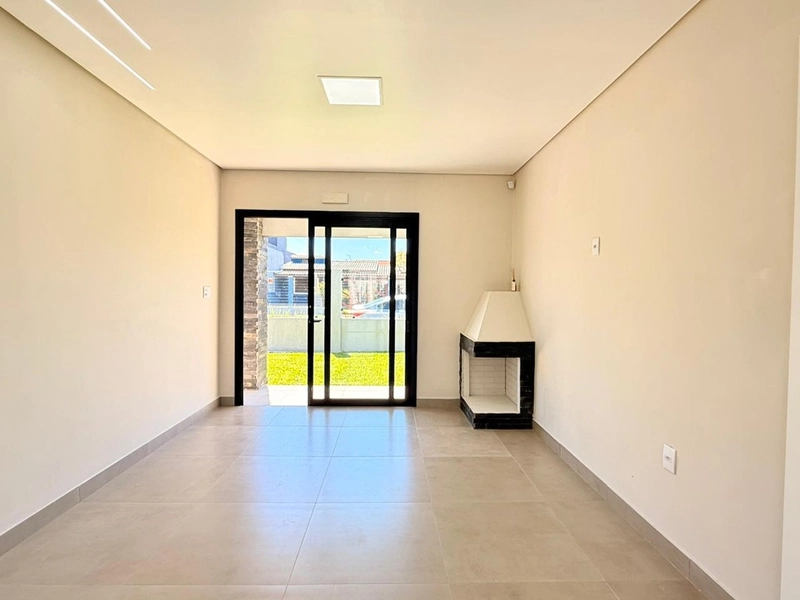 Linda Casa com Piscina, 3 Dormitórios e Ótima Localização!: 9ª foto da galeria de imagens do imóvel