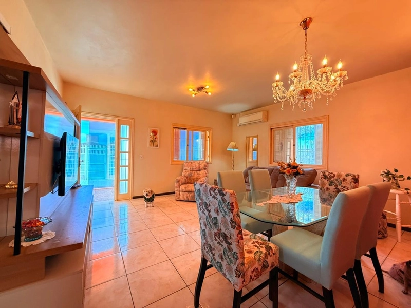 Casa Charmosa com Suíte, Espaço gourmet e Ar condicionado!: 4ª foto da galeria de imagens do imóvel