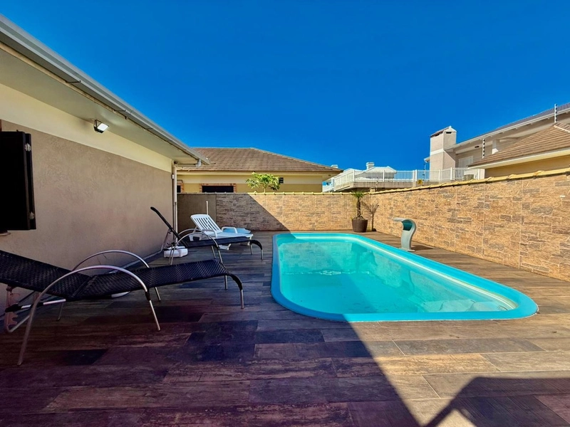 Casa com Piscina, Salão de Festas, Lareira e Acabamentos em Itaúba: 29ª foto da galeria de imagens do imóvel