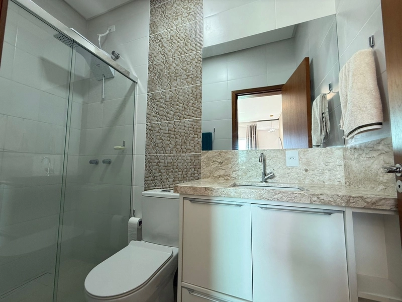 Sobrado Mobiliado com 2 Suítes, Espaço Gourmet e Living Integrado: 18ª foto da galeria de imagens do imóvel