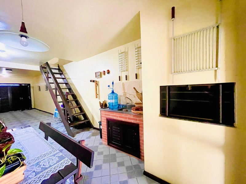 Linda Casa Pronta para morar com 4 Dormitórios e 2 suítes!: 17ª foto da galeria de imagens do imóvel