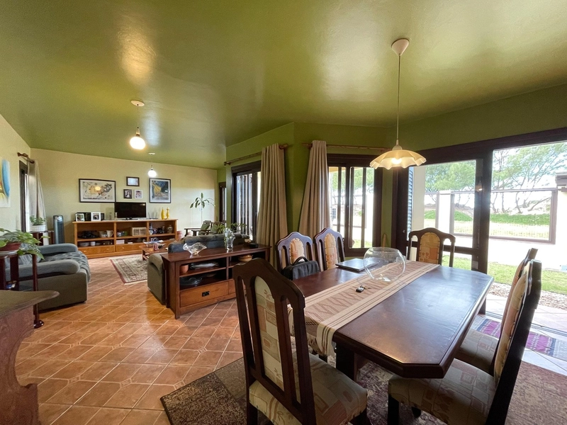 Linda Casa Pronta para morar com 4 Dormitórios e 2 suítes!: 6ª foto da galeria de imagens do imóvel