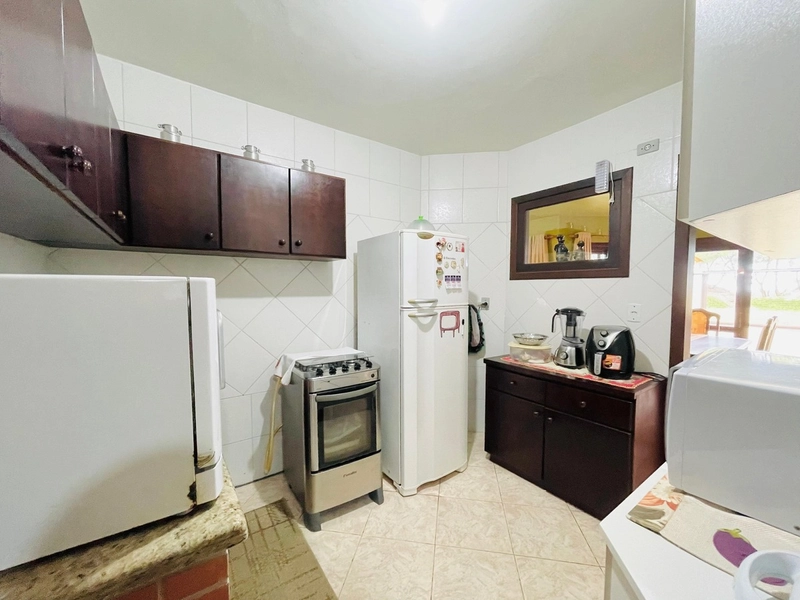 Linda Casa Pronta para morar com 4 Dormitórios e 2 suítes!: 19ª foto da galeria de imagens do imóvel