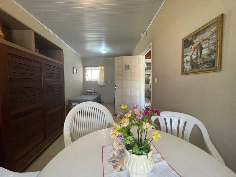 Linda Casa com Piscina, Churrasqueira e 3 Dormitórios!: 16ª foto da galeria de imagens do imóvel