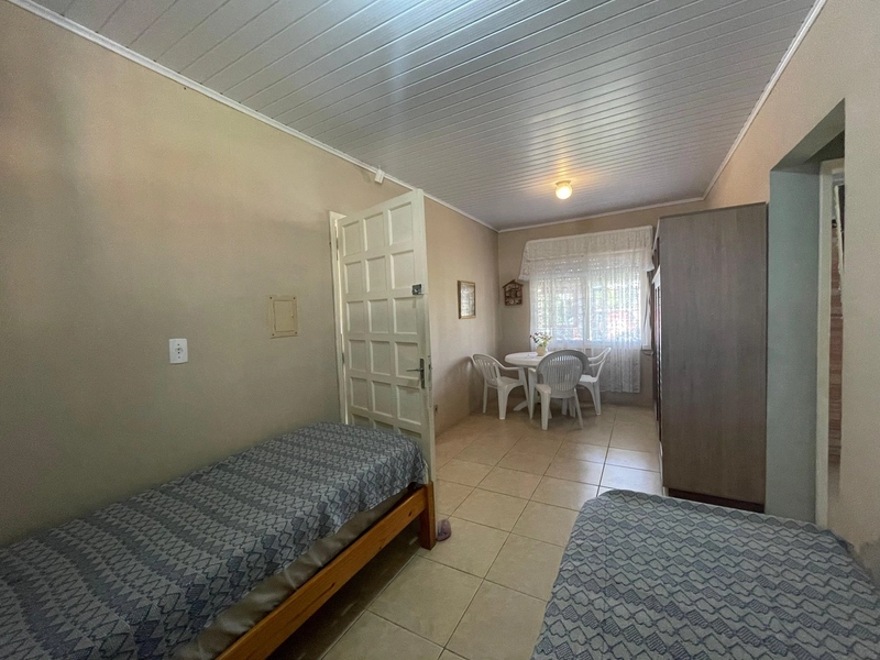 Linda Casa com Piscina, Churrasqueira e 3 Dormitórios!: 14ª foto da galeria de imagens do imóvel