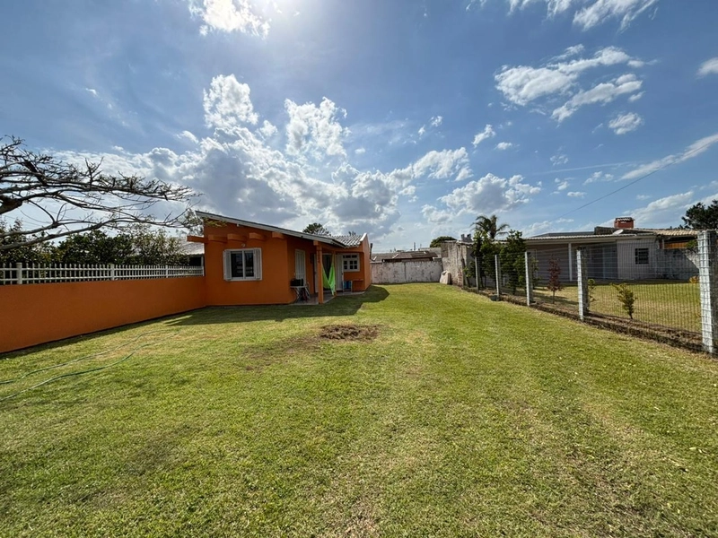 Casa com Pátio Amplo e Frente Leste – Ótimo Investimento: 10ª foto da galeria de imagens do imóvel