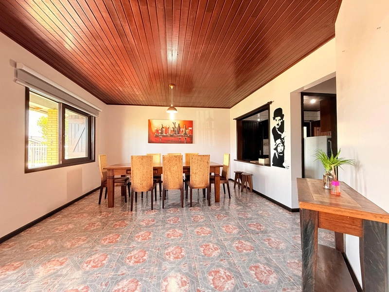 Casa Semi-mobiliada com Anexo e pátio amplo, próxima ao mar!: 6ª foto da galeria de imagens do imóvel