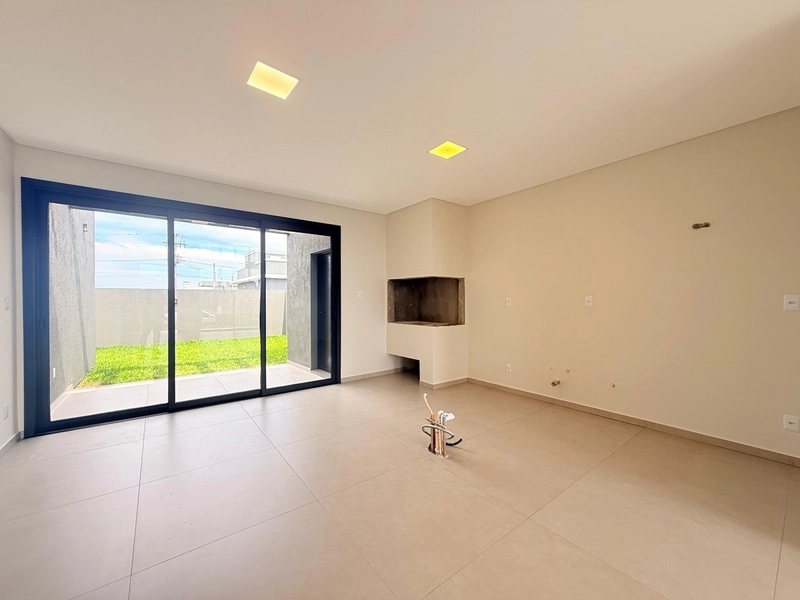 Casa de 140m² com Suíte e Lareira em Atlântida Sul: 4ª foto da galeria de imagens do imóvel