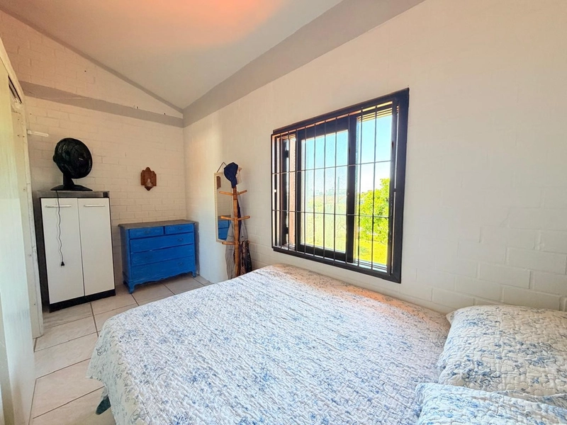 Sobrado com 3 Dormitórios e Churrasqueira | Frente Leste: 14ª foto da galeria de imagens do imóvel