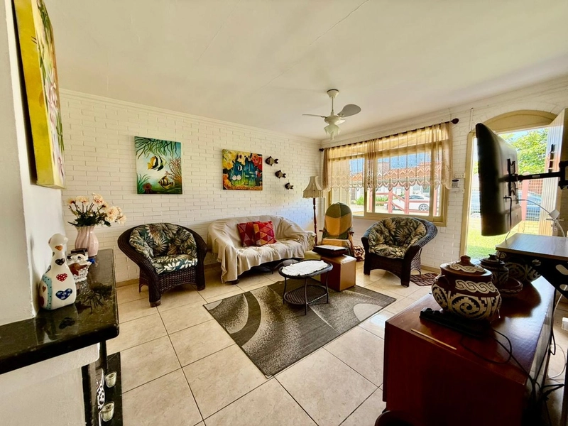 Casa Completa Mobiliada a Poucos Metros do Mar: 4ª foto da galeria de imagens do imóvel