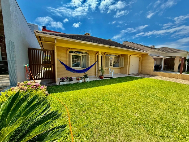 Casa Completa Mobiliada a Poucos Metros do Mar: 3ª foto da galeria de imagens do imóvel