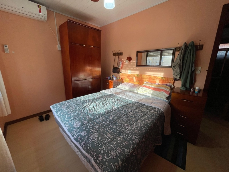 Casa com 3 Dormitórios, Suíte e Pátio Frente e Fundos: 8ª foto da galeria de imagens do imóvel