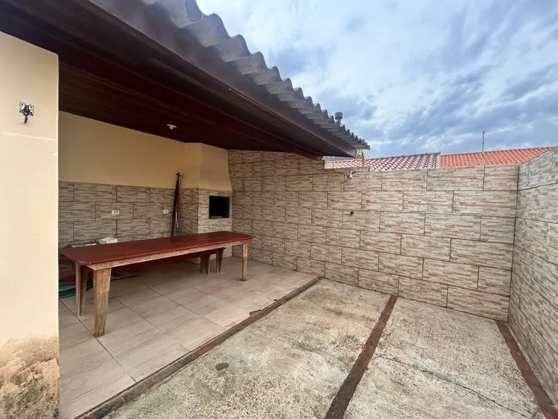 Casa com Suíte, Área Gourmet e Churrasqueira: 12ª foto da galeria de imagens do imóvel