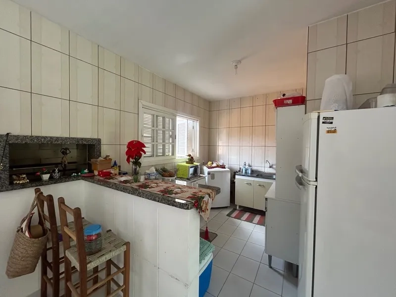 Casa com Pátio Amplo, Churrasqueira e Ar-Condicionado: 5ª foto da galeria de imagens do imóvel