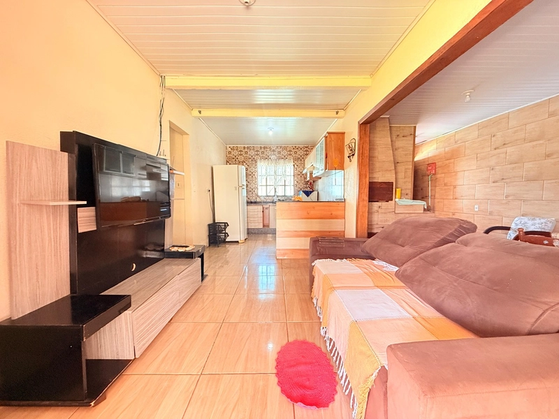 Casa com Piscina e Espaço de Lazer | 4 Dormitórios: 4ª foto da galeria de imagens do imóvel