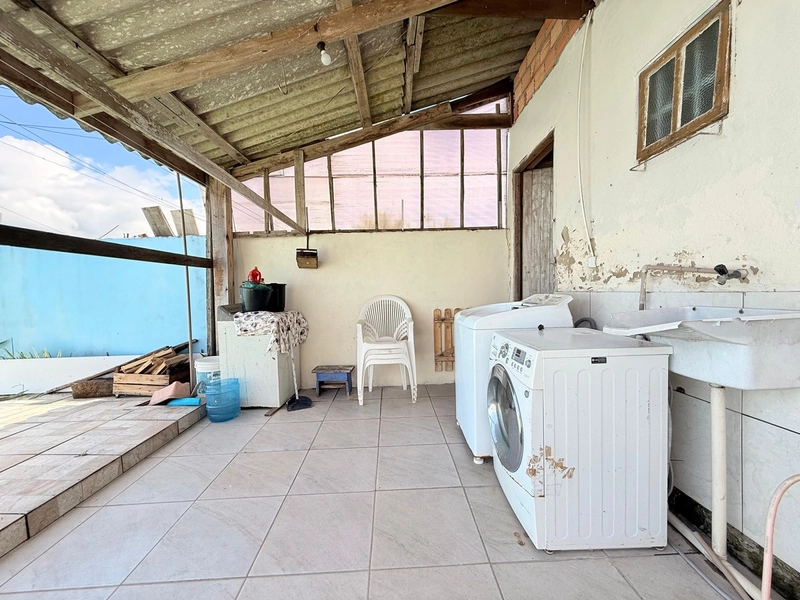 Casa com Piscina e Espaço de Lazer | 4 Dormitórios: 12ª foto da galeria de imagens do imóvel