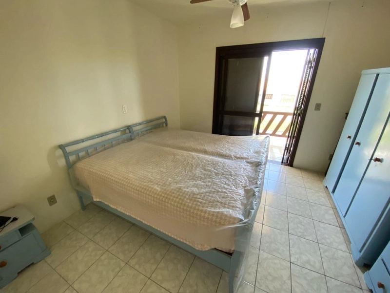 Duplex mobiliado a poucos metros do mar em Maristela: 8ª foto da galeria de imagens do imóvel