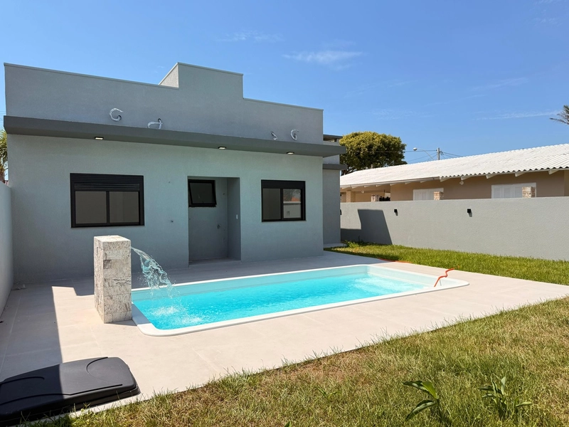 Casa com Piscina, Suíte e Living Integrado – Semi-Mobiliada!: 26ª foto da galeria de imagens do imóvel