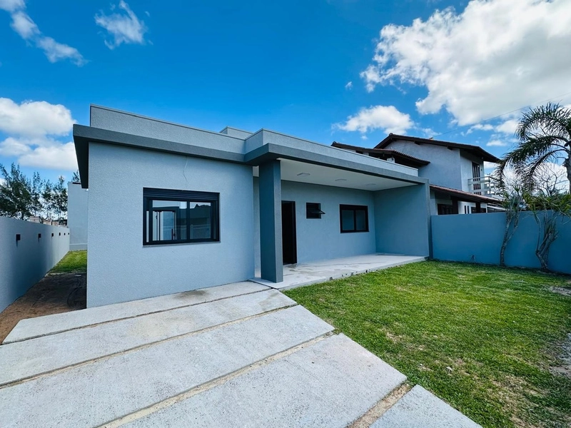 Casa com Piscina, Suíte e Living Integrado – Semi-Mobiliada!: 4ª foto da galeria de imagens do imóvel