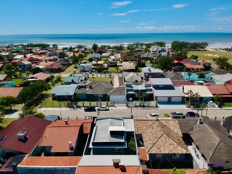 Casa Ampla em Laje, Perto do Mar e do Centro!: 2ª foto da galeria de imagens do imóvel