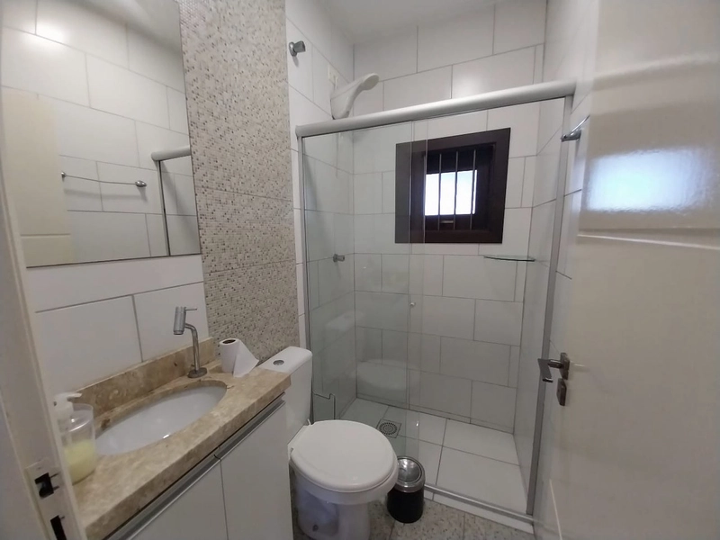 Conforto e Espaço: Casa com 3 Suítes em Terreno Amplo: 13ª foto da galeria de imagens do imóvel