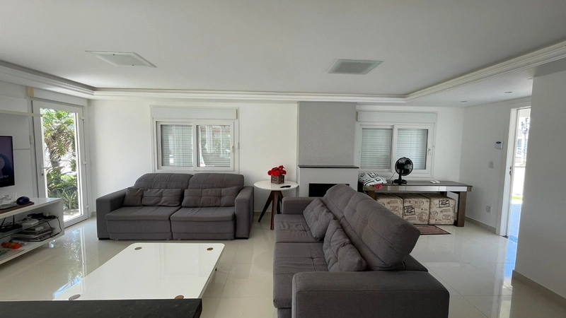 Casa Alto Padrão Mobiliada com Piscina e Espaço Gourmet: 9ª foto da galeria de imagens do imóvel