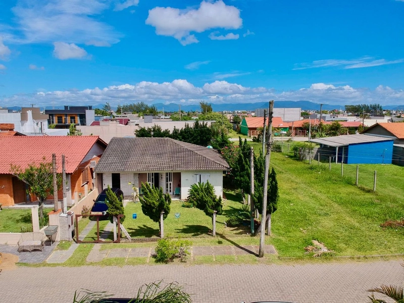 Casa com Piscina e Espaço Gourmet em Ótima Localização: 2ª foto da galeria de imagens do imóvel