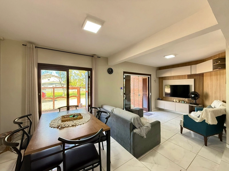 Sobrado Mobiliado com Sacadas e Churrasqueira na Alameda: 12ª foto da galeria de imagens do imóvel