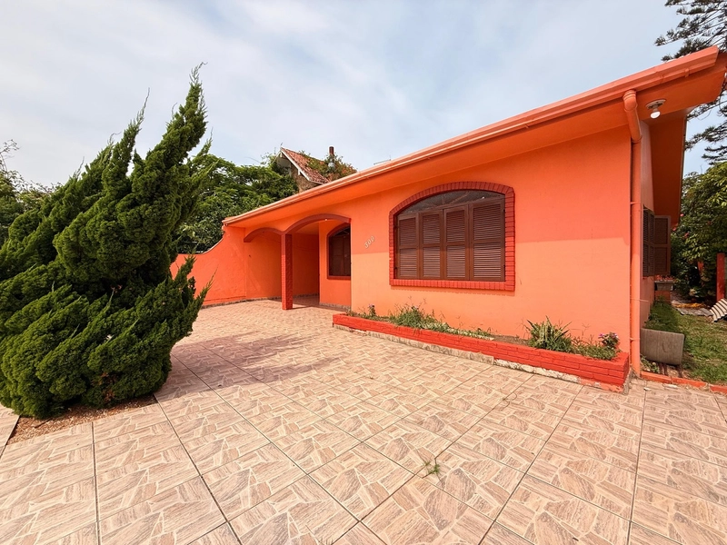 Casa com Anexo, Suíte e Espaço Gourmet: 1ª foto da galeria de imagens do imóvel