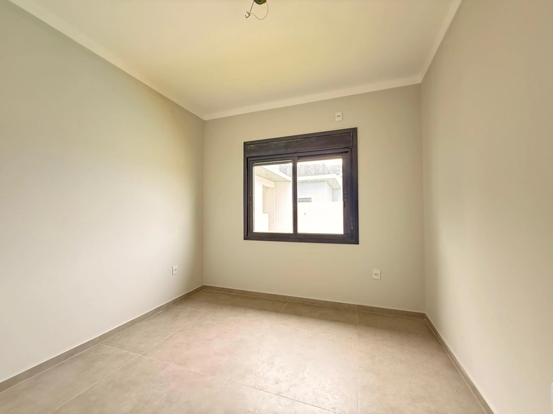 Casa Charmosa com 3 dormitórios, Pátio Amplo e Piscina!: 8ª foto da galeria de imagens do imóvel