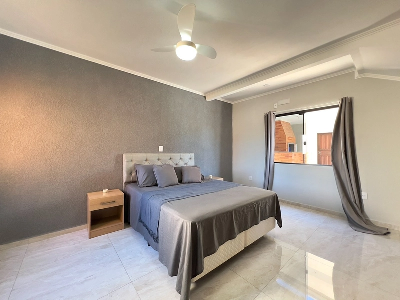 Casa com Piscina Aquecida e Espaço Gourmet a 500m do Mar: 27ª foto da galeria de imagens do imóvel