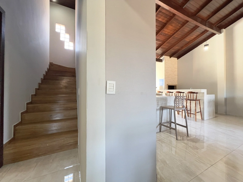 Casa com Piscina Aquecida e Espaço Gourmet a 500m do Mar: 23ª foto da galeria de imagens do imóvel