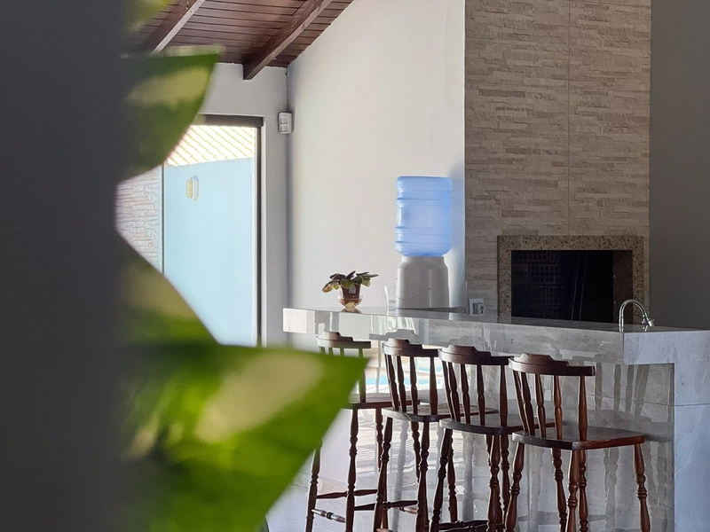 Casa com Piscina Aquecida e Espaço Gourmet a 500m do Mar: 11ª foto da galeria de imagens do imóvel