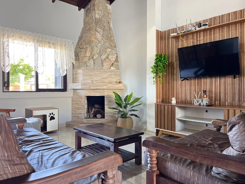 Casa com Piscina Aquecida e Espaço Gourmet a 500m do Mar: 7ª foto da galeria de imagens do imóvel