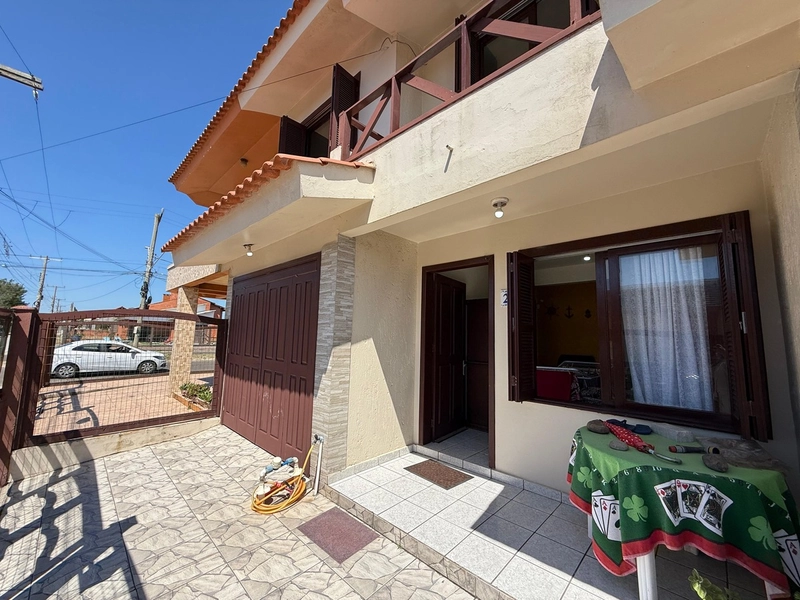 Sobrado com 3 dormitórios com sacada, próximo ao Mar!: 4ª foto da galeria de imagens do imóvel